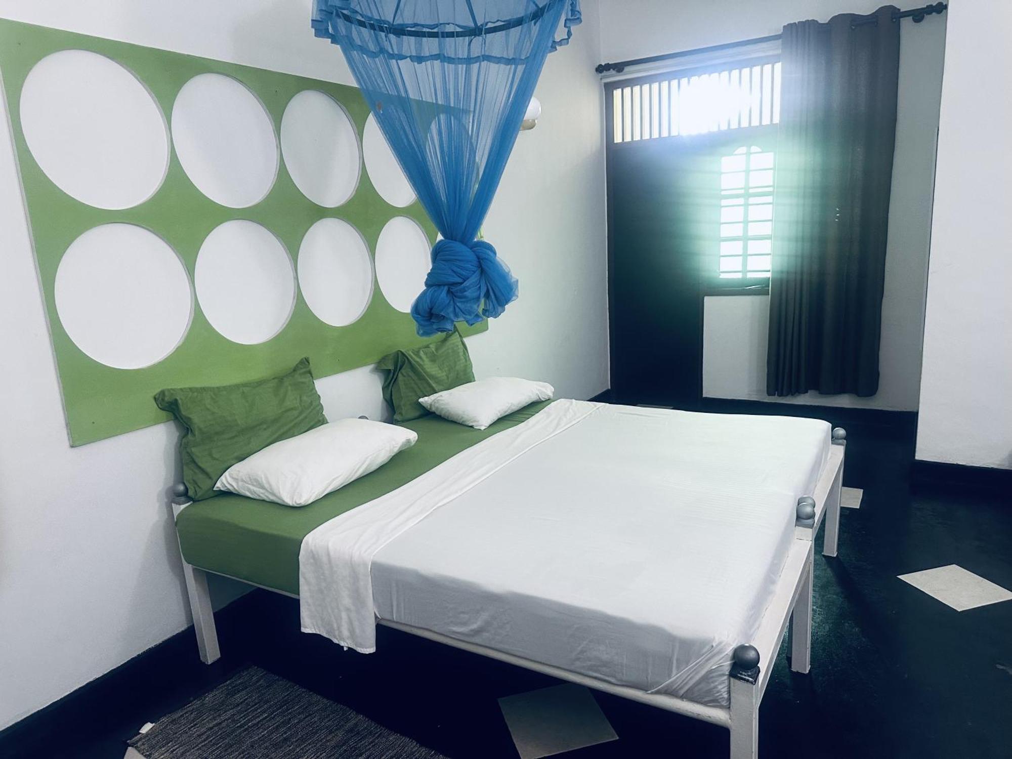 Rock Hill Hotel Гале Екстериор снимка