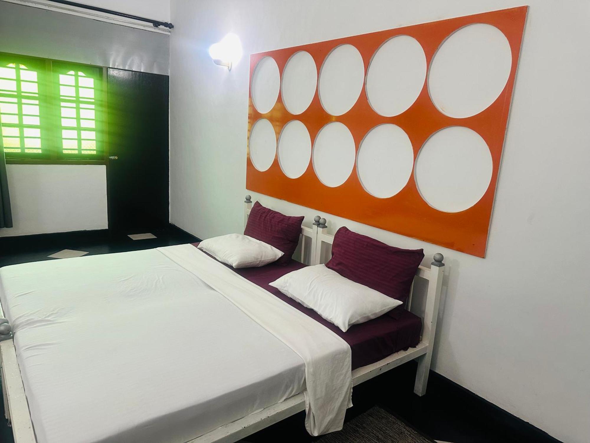 Rock Hill Hotel Гале Екстериор снимка